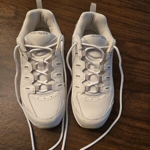 Easy Spirit Romy Sneakers - 6M - White - Leather/Textile Upper - EUC